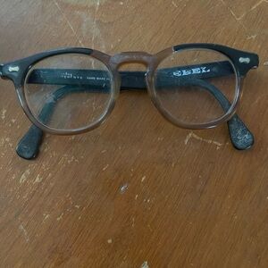 Vintage rebel glasses